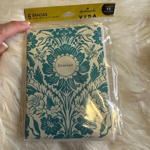 Hallmark Vida Gracias Cards - Teal and Cream